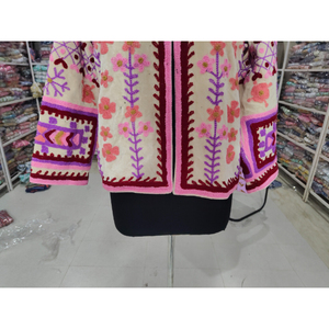 Veste en polaire brodée à la main pour femme, col mandarin, manches longues, style ethnique, fermeture éclair, cadeau pour elle - Product Image 5