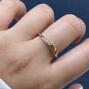 Anillo moderno de oro amarillo de 14k con diamante redondo de 0.20CT cultivado en laboratorio para mujer, ideal para aniversario de bodas. - Product Image 2