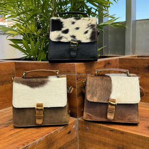 Mejor calidad 2025 nuevo diseño de moda bolso de cuero de vaca duradero al por mayor bolsos cruzados de cuero genuino para mujeres - Product Image 4