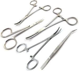 Ciseaux chirurgicaux et pinces NIRVAN GLOBAL (acier inoxydable, tailles 14-20 cm, certifiés ISO) fabriqués en Inde pour les hôpitaux, les cliniques et les interventions chirurgicales - Product Image 1
