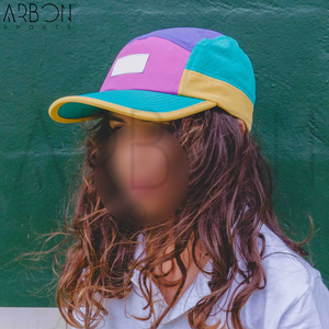Casquettes 5 panneaux ajustables avec sangle arrière, respirantes, patchwork multicolore, logo personnalisé, pour l'été, vente en gros - Product Image 5