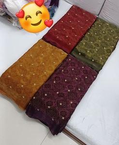 Tela de Lentejuelas Puras de 65 GSM y 44 Pulgadas de Ancho, Material Brillante para Prendas Étnicas de Boutique y Vestidos de Diseñador - Product Image 1
