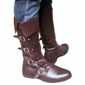 Bottes médiévales en cuir marron faites à la main, à lacets, confortables et légères, pour chevaliers vikings, reconstitutions historiques et Halloween - Product Image 4