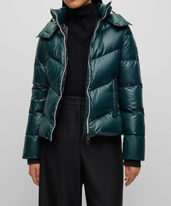 Veste matelassée pour femme, 100% polyester, doublure en coton, imperméable, légère, chaude, fermeture éclair, offre directe d'usine - Product Image 1