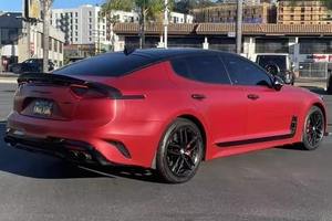 Stinger GGT 2020, <span class=keywords><strong>berlina</strong></span> sportiva di lusso, 365 CV, biturbo, cambio automatico, Launch Control, pneumatici Premium R19, trazione anteriore. - Product Image 4