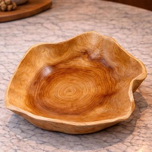Bol en bois fait main au design minimaliste pour servir les aliments, artisanat en bois non traité, idéal pour offrir - Product Image 2