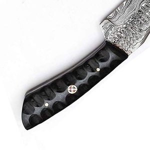 Cuchillo de Caza de Acero de Damasco Hecho a Mano con Funda de Cuero, Herramienta Utilitaria para Campismo al Aire Libre, Diseño Artesanal Único - Product Image 5