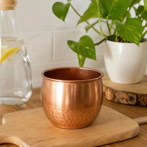 Mug en cuivre martelé pour Moscow Mule, design moderne, vaisselle pour la maison, verre pour la cuisine, réutilisable traditionnel - Product Image 1