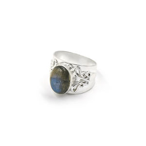 Labradorite <b>Statement</b> <b>Ring</b> – Natural Labradorite Oval Gemstone <b>Ring</b>, Silver Plated Matte Finish, Boho Flash Stone <b>Ring</b>, Brass - Product Image 4