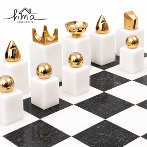 Juego de ajedrez de latón negro y plateado con piezas cilíndricas huecas esculpidas, tablero cuadrado a cuadros moderno, juego decorativo - Product Image 5