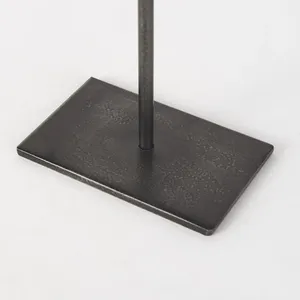 Sculpture métallique abstraite noire moderne sur support, décoration de table de luxe pour salon, bureau, console et bibliothèque - Product Image 2