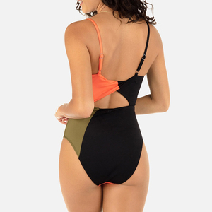 Traje de Baño de Una Pieza de Alta Calidad para Mujer, Corte Alto, Color Sólido, con Estampado por Transferencia Térmica en la Parte Delantera, Transpirable y Ecológico, para Entrenamiento - Product Image 5