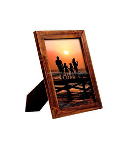 Marco de fotos de madera liso para decoración premium, exhibición en pared o escritorio, estilo refinado y elegante, regalo para bodas, aniversarios, cumpleaños. - Product Image 2