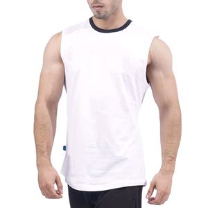 Débardeur en coton confortable pour homme, idéal pour la gym / Débardeurs pour homme avec logo brodé ou imprimé, modèle très demandé - Product Image 1