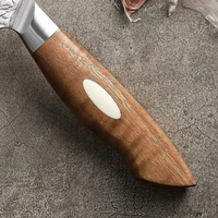 Couteau de chef Damas personnalisé, couteau de cuisine artisanal haut de gamme, acier à haute teneur en carbone, ustensiles de cuisine, fabricant OEM, manche en bois d'olivier