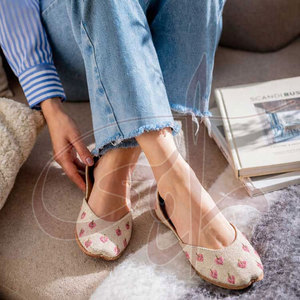 Chaussures pour femmes en jute imprimé antidérapant de haute qualité, avec semelle extérieure en cuir, design personnalisé, meilleur matériau - Product Image 2