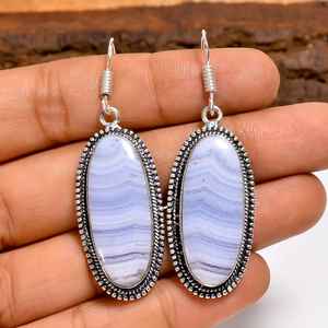 Boucles d'oreilles pendantes élégantes en agate bleue ovale, faites à la main en argent sterling, bijoux bohèmes en pierres précieuses, cadeau pour femme - Product Image 1