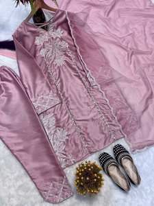 Traje Tradicional Khwaab Estilo Farshi Salwar, Tela Crepé de Seda Natural, Bordado, para Bodas, para Exportación - Product Image 5