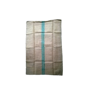 Saco de Yute Natural Premium Reutilizable con Cordón para Almacenamiento de Granos, Productos Agrícolas, Embalaje Industrial y Uso Agrícola - Product Image 1