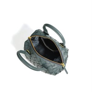 Sac fourre-tout quotidien en cuir véritable imperméable pour femme, style vintage, fermeture éclair, sac à bandoulière minimaliste, tenue décontractée - Product Image 2