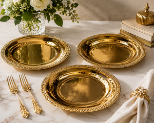 Ensemble de plats de présentation ronds élégants à bord doré pour la décoration de table de mariage - Product Image 5