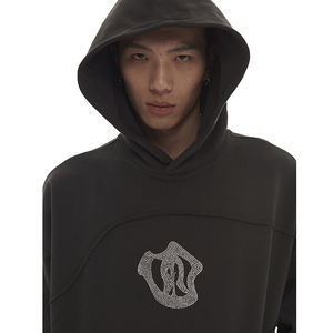 Vente en gros de sweats à capuche pour hommes en coton de haute qualité, personnalisés, unis, avec design de strass thermocollés - Product Image 6