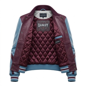 Chaqueta Bomber Varsity de Cuero Genuino para Mujer, Color Azul Cielo Borgoña, con Detalles de Ribete Personalizados, Servicio de Fábrica OEM - Product Image 5