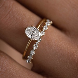 แหวนแต่งงานทรงวงรี ทองคำแท้ 14k ประดับเพชรโมอิสซาไนต์ทรงวงรี สวยงาม เหมาะสำหรับเป็นของขวัญวันครบรอบ/แหวนแต่งงานสำหรับผู้หญิง - Product Image 4