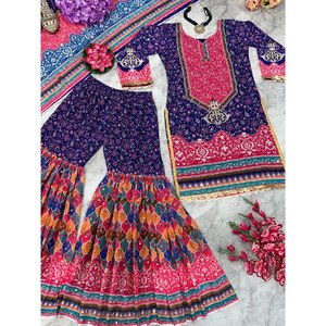 Magnifique tenue traditionnelle musulmane et accessoires, haut Sharara, dupatta fantaisie pour les fêtes - Product Image 4