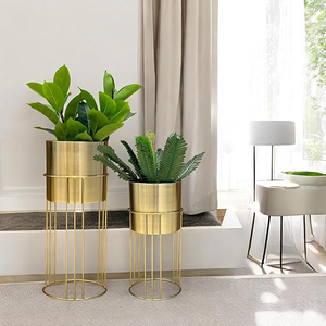 Macetero Moderno con Base Metálica, Recubrimiento en Polvo, Tamaño Personalizado, para Flores Artificiales, Decoración para Bodas y Hogar - Product Image 1