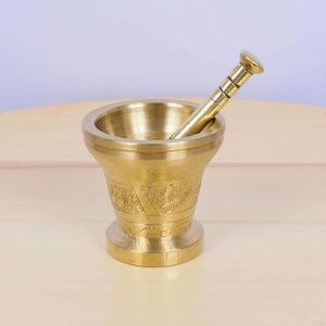 Mortier et pilon en laiton massif pour broyer efficacement l'ail, le gingembre, les épices et les herbes - Product Image 1