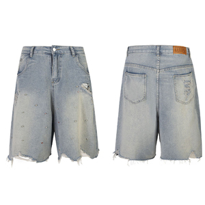 Shorts Bermuda en jean déchiré pour homme, taille mi-haute, fermeture boutonnée, style décontracté, en coton délavé - Product Image 2