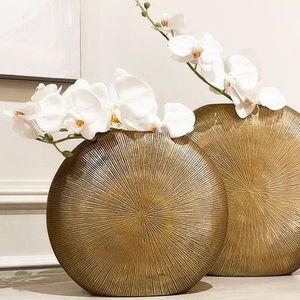 Premium Tabletop Metal Flower Vase For Floral Arrangements Stylish Decorative Accent For Modern Spaces - Product Image 1