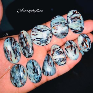 Astrophyllita Natural en Cabujón de Feldspato con Inclusión de Aguja Negra, Piedra Preciosa de Patrón Raro para Joyería - Product Image 1