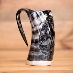 Chope à bière en corne de Viking polie, écologique, en corne naturelle, artisanale, de luxe, d'inspiration médiévale, avec logo de Noël, anti-fuite - Product Image 3
