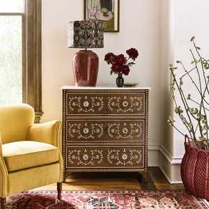 Commode à 6 tiroirs en bois de manguier massif avec incrustations en os noir, artisanale, écologique, durable, moderne, géométrique, pour chambre à coucher et salon - Product Image 5