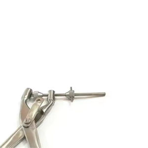 Pinzas de tracción craneal Crutchfield para instrumentos médicos, pinzas de tracción craneal alemánas para uso neurológico y cervical de SurgiRight - Product Image 6