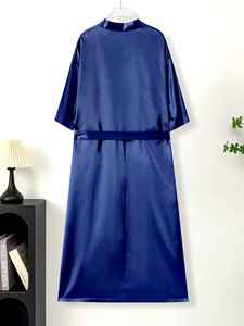 Peignoirs longs en satin pour homme, sur mesure, design moderne, longueur genou, en soie satinée, avec logo personnalisé - Product Image 2