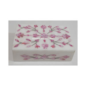 Hermoso Joyero de Mármol Blanco Natural con Incrustaciones, Diseño Floral Hecho a Mano, Forma Octagonal, Ideal para Regalos de Chocolate para Invitados - Product Image 6