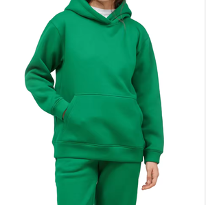 ชุดวอร์มมีฮู้ดสีพื้นสำหรับผู้ชาย – ชุดเสื้อสเวตเชิ้ตและกางเกงจ็อกเกอร์แบบเรียบพร้อมโลโก้สั่งทำ ชุดลำลองสำหรับเล่นกีฬาแบบสองชิ้น - Product Image 3