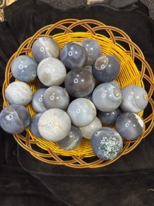 Esfera de Cristal de Ágata Gris Rayada Pulida de Primera Calidad, Bola de Piedra Preciosa Natural, Colección de Gemas, Sanación Reiki, Decoración del Hogar - Product Image 2