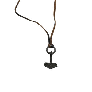 Collier Pendentif Viking Vintage en Métal Fer Oxidé, Style Nordique Odin Valknut pour Hommes - Meilleure Vente - Product Image 4