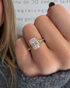 Anillo de compromiso con diamante de laboratorio de 3 quilates, corte cojín alargado, estilo antiguo, certificado IGI, diamante de mina antigua. - Product Image 4