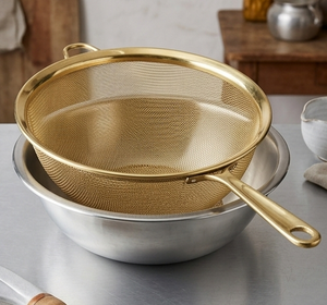 Colador de malla fina dorada de acero inoxidable con mango largo, utensilios de cocina - Product Image 4