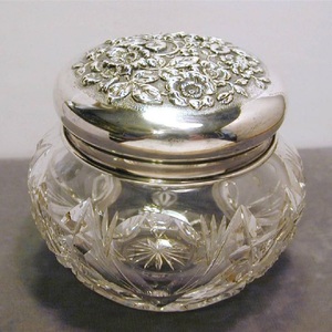 Decorative Brass <b>Jar</b> with Stainless Steel Interior | Premium <b>Airtight</b> Kitchen Storage - Product Image 5