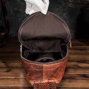 กระเป๋าเอกสารหนังแฟชั่นลำลองสำหรับผู้ชายคุณภาพสูง, กระเป๋าคาดอกทรงสามเหลี่ยมมีช่องใส่แท็บเล็ตขนาด8 "ดีไซน์กระเป๋าสะพายไหล่หนึ่งวัน - Product Image 3