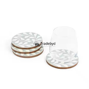 Sous-verre élégant en os incrusté, fait main, décoration de table Tradebyd - Product Image 3