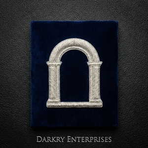 Handmade Silver Bullion Wire Embroidery Masonic Royal Arch Badge Blue Velvet Lodge Regalia Patch - Product Image 1