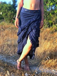 Falda Cruzada con Volantes |   Falda Élfica de Encaje de Algodón |   Ropa de Festival de Hadas Bohemias |   Falda larga estilo gitano con capas para mujer - Product Image 4