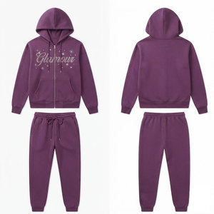Conjunto Deportivo de Lujo con Pedrería, Sudadera con Cremallera y Pantalones Jogger, Corte Holgado - Product Image 1
